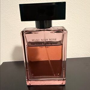 Narciso Rodriguez perfume